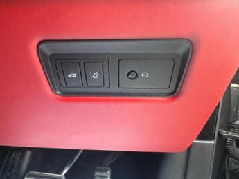 Land Rover Range Rover 5.0 V8 Autobiography SUV 5dr Petrol Auto 4WD Euro 6 (s/s) (510 p