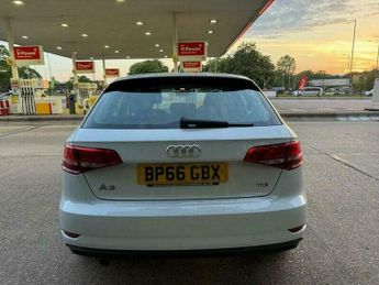 Audi A3 1.6 TDI SE Sportback S Tronic Euro 6 (s/s) 5dr