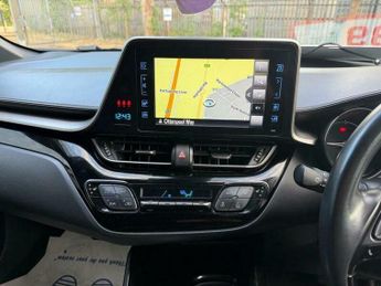 Toyota C-HR 1.8 VVT-h Dynamic CVT Euro 6 (s/s) 5dr