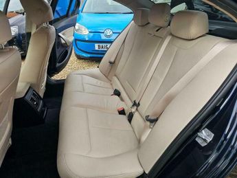 BMW 3 SERIES 2.0 320d SE Auto Euro 6 (s/s) 4dr