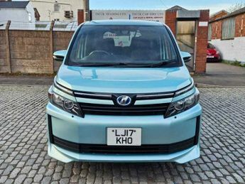 Toyota Voxy 1.8 Hybrid VVT-h MPV 7 Seats 5dr