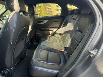 Jaguar F-Pace 2.0 D180 R-Sport Auto AWD Euro 6 (s/s) 5dr