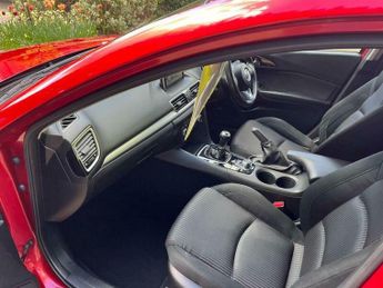Mazda 3 2.0 SKYACTIV-G Sport Nav Euro 5 (s/s) 5dr