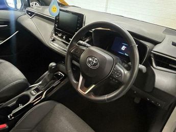 Toyota Corolla 1.8 VVT-h Design CVT Euro 6 (s/s) 5dr