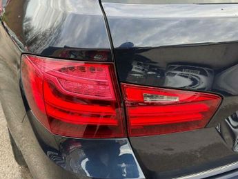BMW 5 SERIES 2.0 520d Luxury Touring Auto Euro 6 (s/s) 5dr