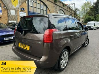 Peugeot 5008 BLUE HDI S/S ALLURE