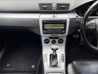 Volkswagen Passat HIGHLINE TDI DSG