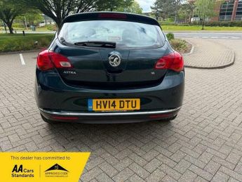 Vauxhall Astra 1.6 16v Tech Line Hatchback 5dr Petrol Auto Euro 5 (115 ps)