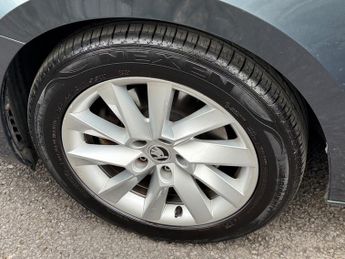 Skoda Superb 1.4 TSi SE DSG Automatic Euro 6 5dr