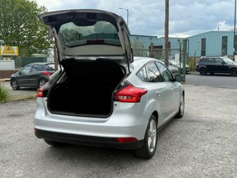 Ford Focus 1.6 TDCi Zetec Euro 5 (s/s) 5dr