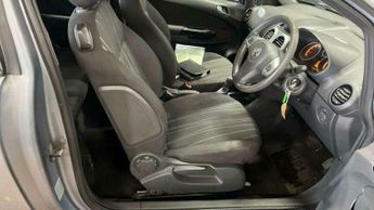 Vauxhall Corsa 1.4 Corsa Club A/C Auto 3dr