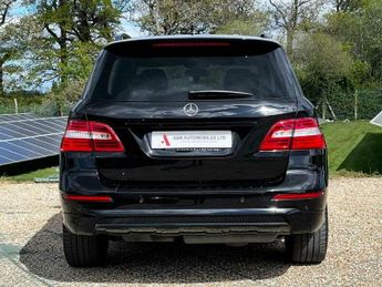 Mercedes-Benz SL Class 3.0 ML350 V6 BlueTEC AMG Sport G-Tronic 4WD Euro 6 (s/s) 5dr