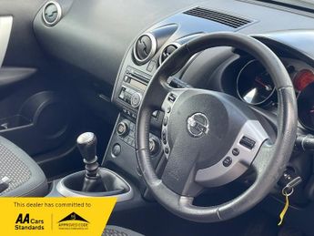 Nissan Qashqai 1.5 dCi Acenta Hatchback 5dr Diesel Manual 2WD (145 g/km, 105 bh