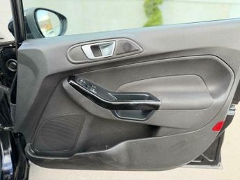 Ford Fiesta 1.6 Titanium Powershift Euro 5 5dr