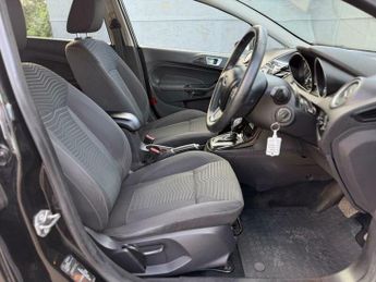 Ford Fiesta 1.6 Titanium Powershift Euro 5 5dr