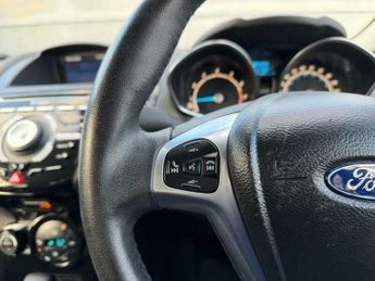 Ford Fiesta 1.6 Titanium Powershift Euro 5 5dr