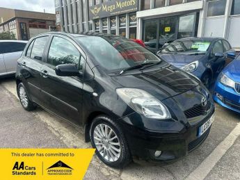 Toyota Yaris 1.33 Dual VVT-i SR Euro 4 (s/s) 5dr