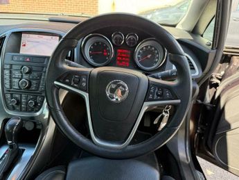 Vauxhall Astra 1.6 16v Elite Auto Euro 5 5dr