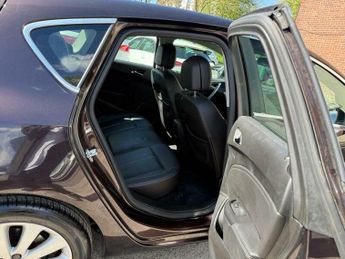 Vauxhall Astra 1.6 16v Elite Auto Euro 5 5dr