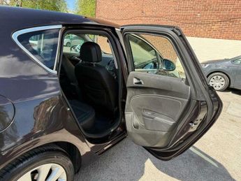 Vauxhall Astra 1.6 16v Elite Auto Euro 5 5dr
