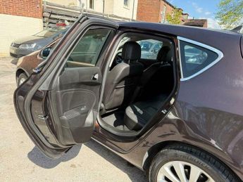 Vauxhall Astra 1.6 16v Elite Auto Euro 5 5dr