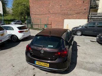 Vauxhall Astra 1.6 16v Elite Auto Euro 5 5dr