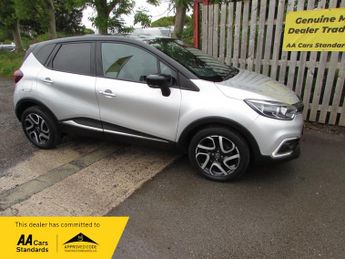 Renault Captur ICONIC TCE