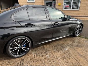 BMW 3 SERIES 320i XDRIVE M SPORT