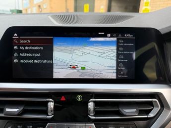 BMW 3 SERIES 320i XDRIVE M SPORT