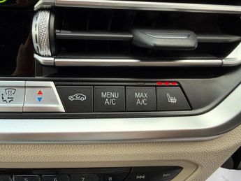 BMW 3 SERIES 320i XDRIVE M SPORT