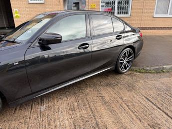 BMW 3 SERIES 320i XDRIVE M SPORT