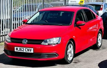 Volkswagen Jetta 1.6 TDI BlueMotion Tech SE DSG Euro 5 (s/s) 4dr
