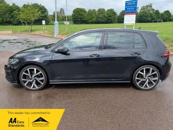 Volkswagen Golf R-LINE TDI BLUEMOTION TECHNOLOGY DSG