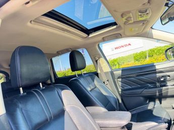 Mitsubishi Outlander PHEV GX 4H