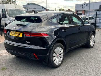 Jaguar E-PACE 2.0 D180 SE Auto AWD Euro 6 (s/s) 5dr