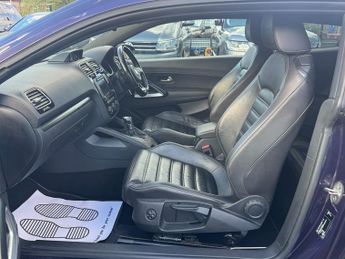 Volkswagen Scirocco 2.0 TSI BlueMotion Tech R-Line Hatchback 3dr Petrol DSG Euro 6 (