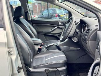 Ford Kuga 2.5T Titanium Auto AWD Euro 4 5dr