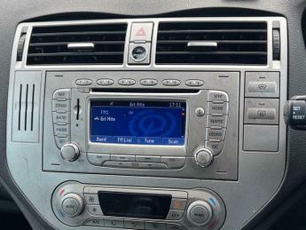 Ford Kuga 2.5T Titanium Auto AWD Euro 4 5dr