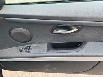 BMW 3 SERIES 2.0 320d SE Steptronic Euro 4 2dr