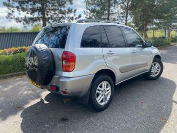 Toyota RAV4 2.0 VVT-i GX 4WD 5dr