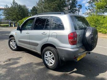 Toyota RAV4 2.0 VVT-i GX 4WD 5dr