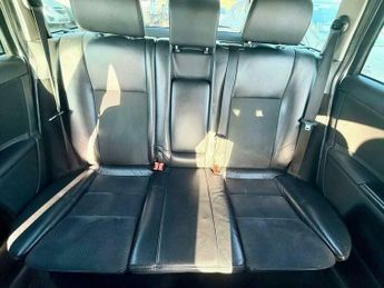 Ford Mondeo 2.0 Ghia X 5dr