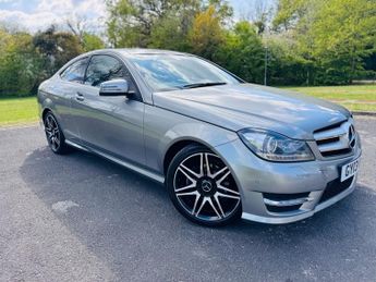 Mercedes C Class C220 CDI BLUEEFFICIENCY AMG SPORT PLUS