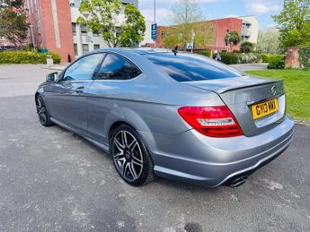 Mercedes C Class C220 CDI BLUEEFFICIENCY AMG SPORT PLUS