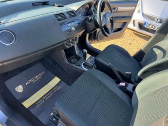 Suzuki Swift 1.5 GLX 5dr