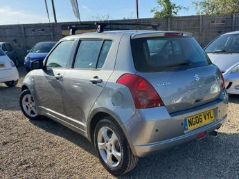 Suzuki Swift 1.5 GLX 5dr