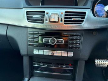 Mercedes-Benz E Class 2.1 E220 CDI AMG Sport G-Tronic+ Euro 5 (s/s) 5dr