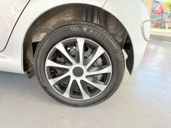 Toyota AYGO 1.0 VVT-i Ice MultiMode Euro 5 5dr