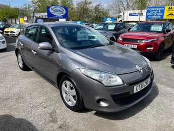 Renault Megane DYNAMIQUE TOMTOM DCI ECO