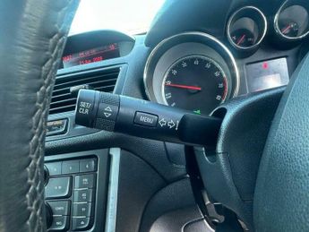 Vauxhall Mokka 1.6i Exclusiv 2WD Euro 6 (s/s) 5dr